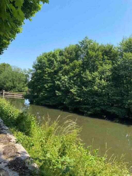 Les Rives De L'Indre. Parking Gratuit. Lit 160Cm Διαμέρισμα Châteauroux Εξωτερικό φωτογραφία
